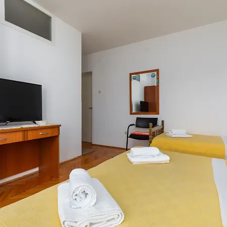 Apartments With A Parking Space Omis - 2745 Habitación foto