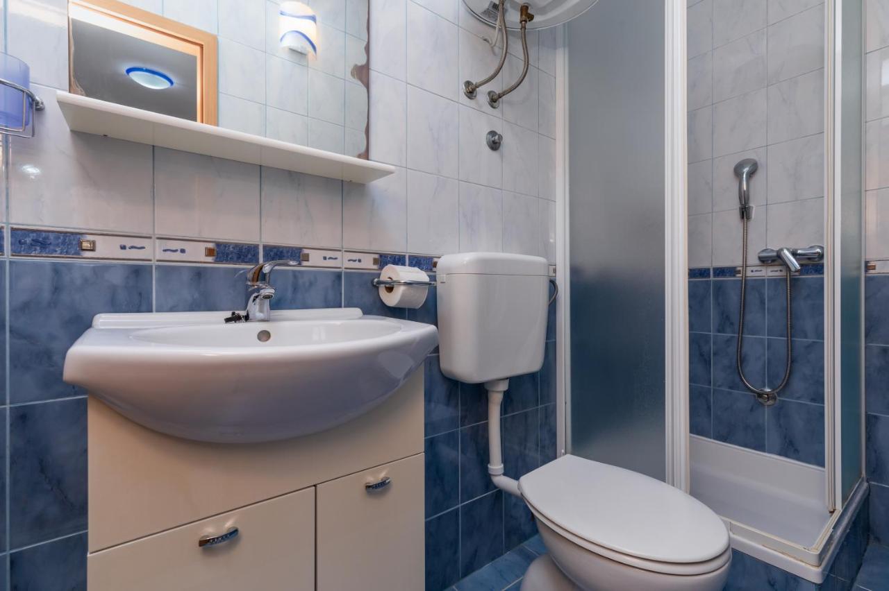 Apartment With A Parking Space - 2745